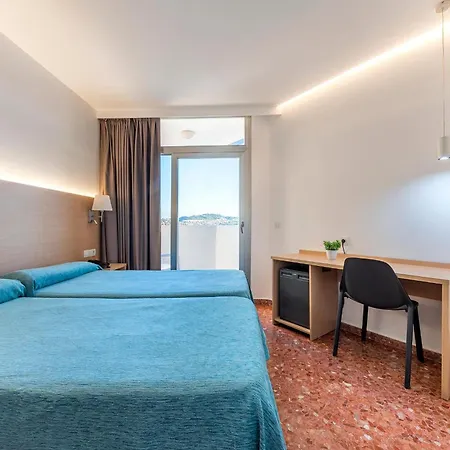 Ξενοδοχείο Port Europa 3*