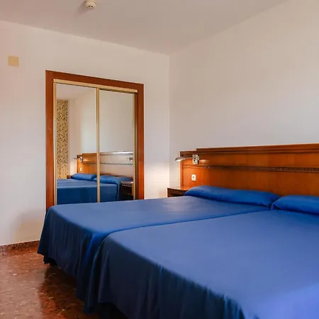 Port Europa Hotel