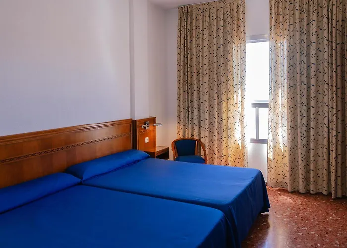 Port Europa Hotel 3*