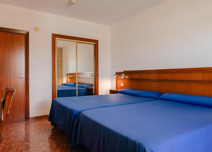 Port Europa Hotel
