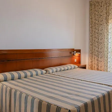 Port Europa Hotel